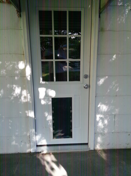 Steel entry door with Hale Pet Door – left and right hand inswing, adjustable threshold included | Dog Door Guy